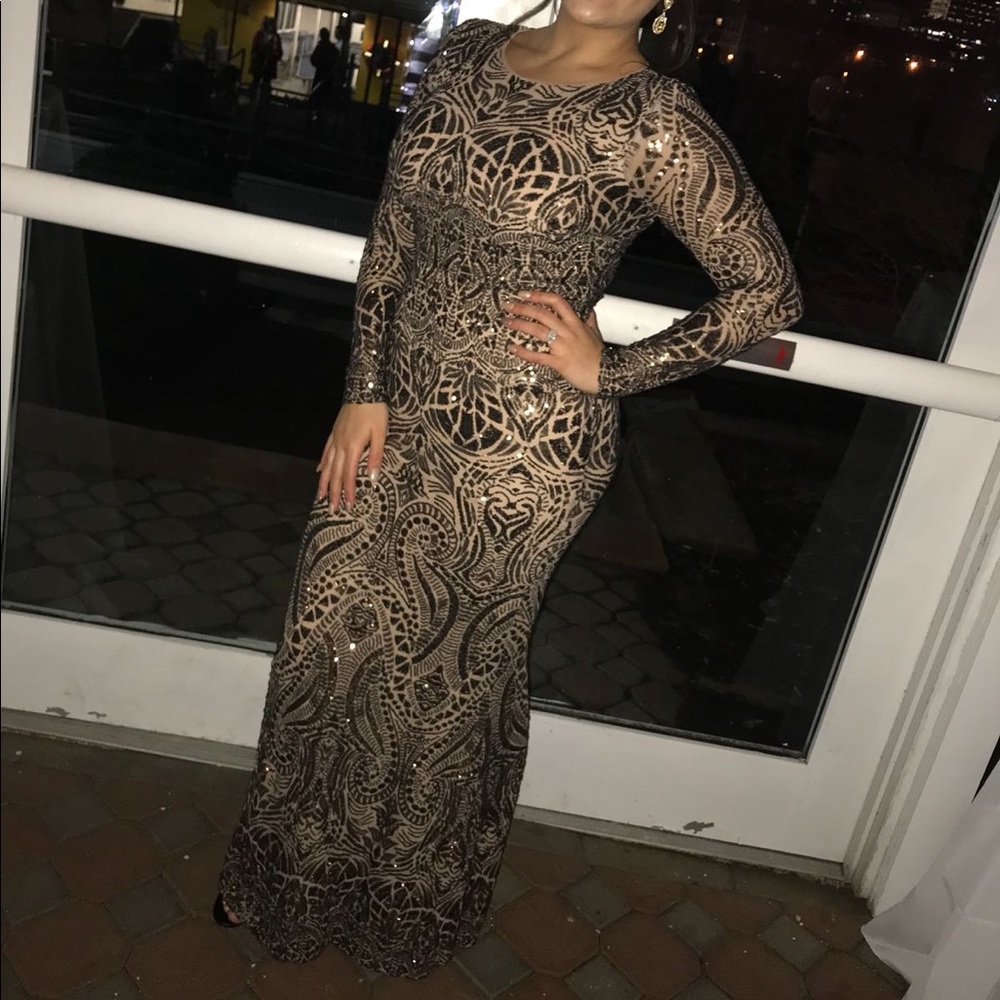 Betsy & Adam Long Sleeve Sequin Dress - Picture 1 of 2